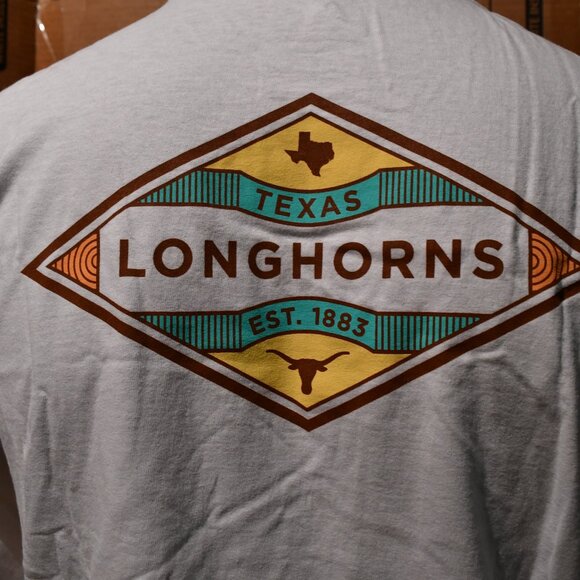 UT Austin TEXAS LONGHORNS White Men's long Sleeve Large New With Sample Tag - Picture 6 of 6